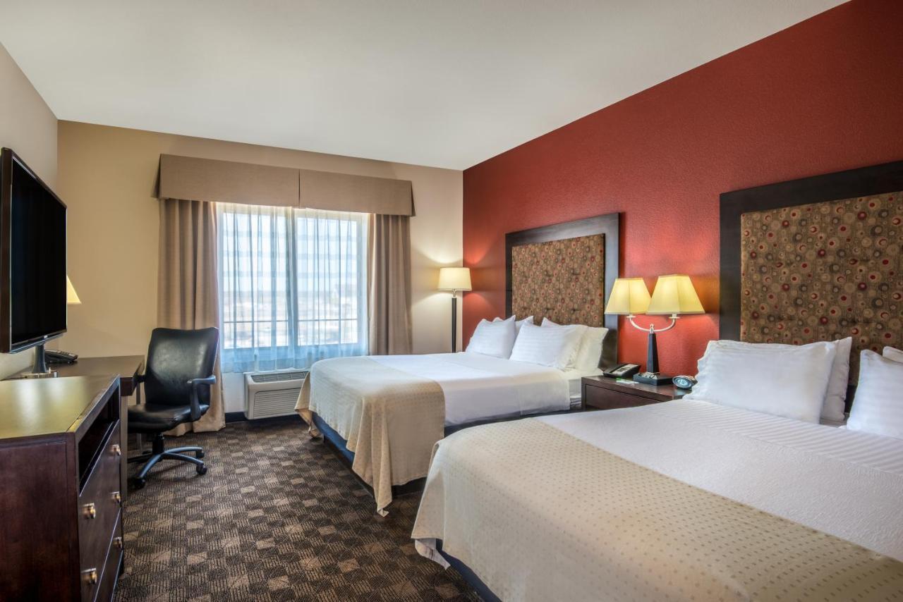 Holiday Inn Hotel & Suites Grand Junction-Airport By Ihg Exterior foto