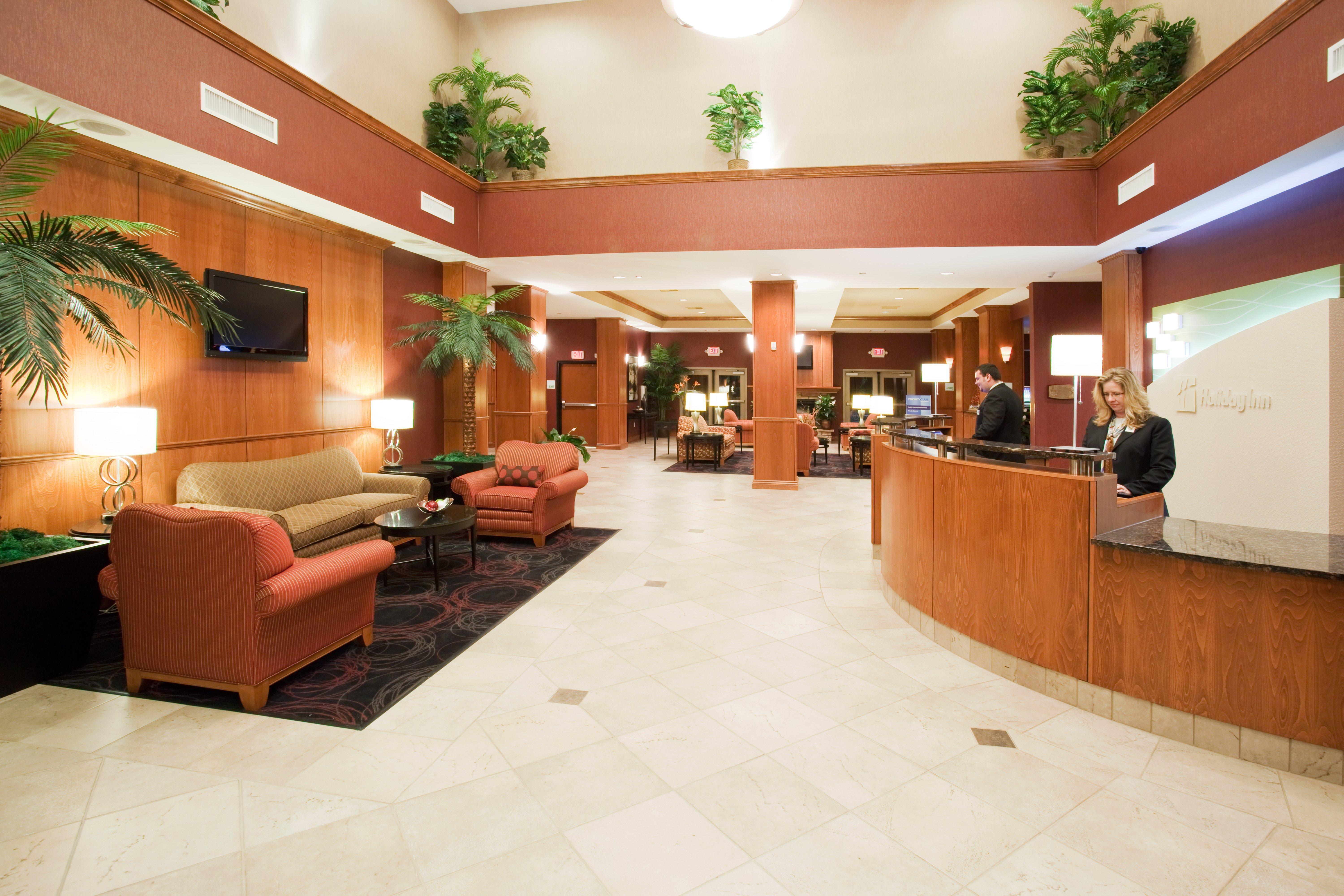 Holiday Inn Hotel & Suites Grand Junction-Airport By Ihg Exterior foto
