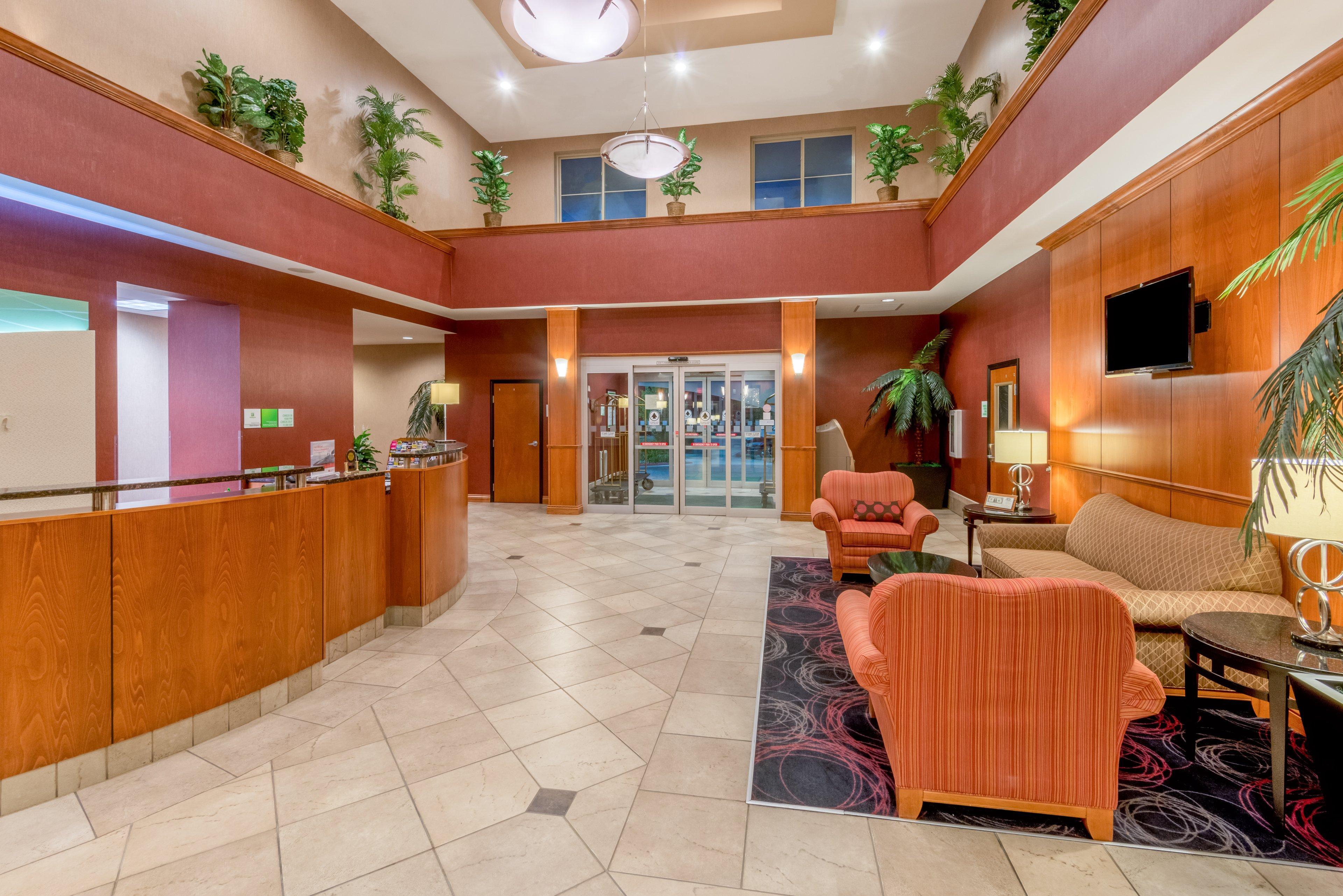 Holiday Inn Hotel & Suites Grand Junction-Airport By Ihg Exterior foto