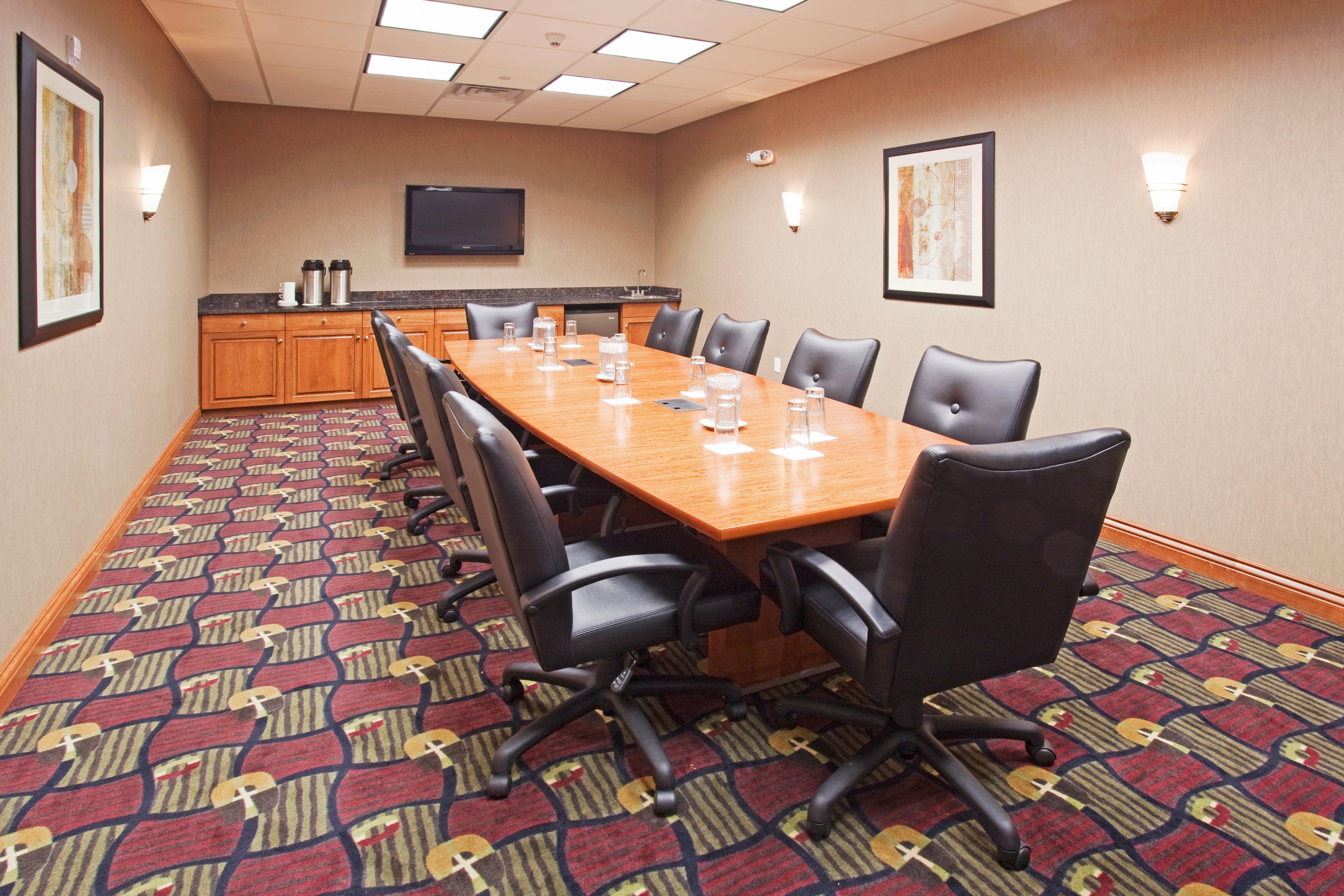 Holiday Inn Hotel & Suites Grand Junction-Airport By Ihg Exterior foto