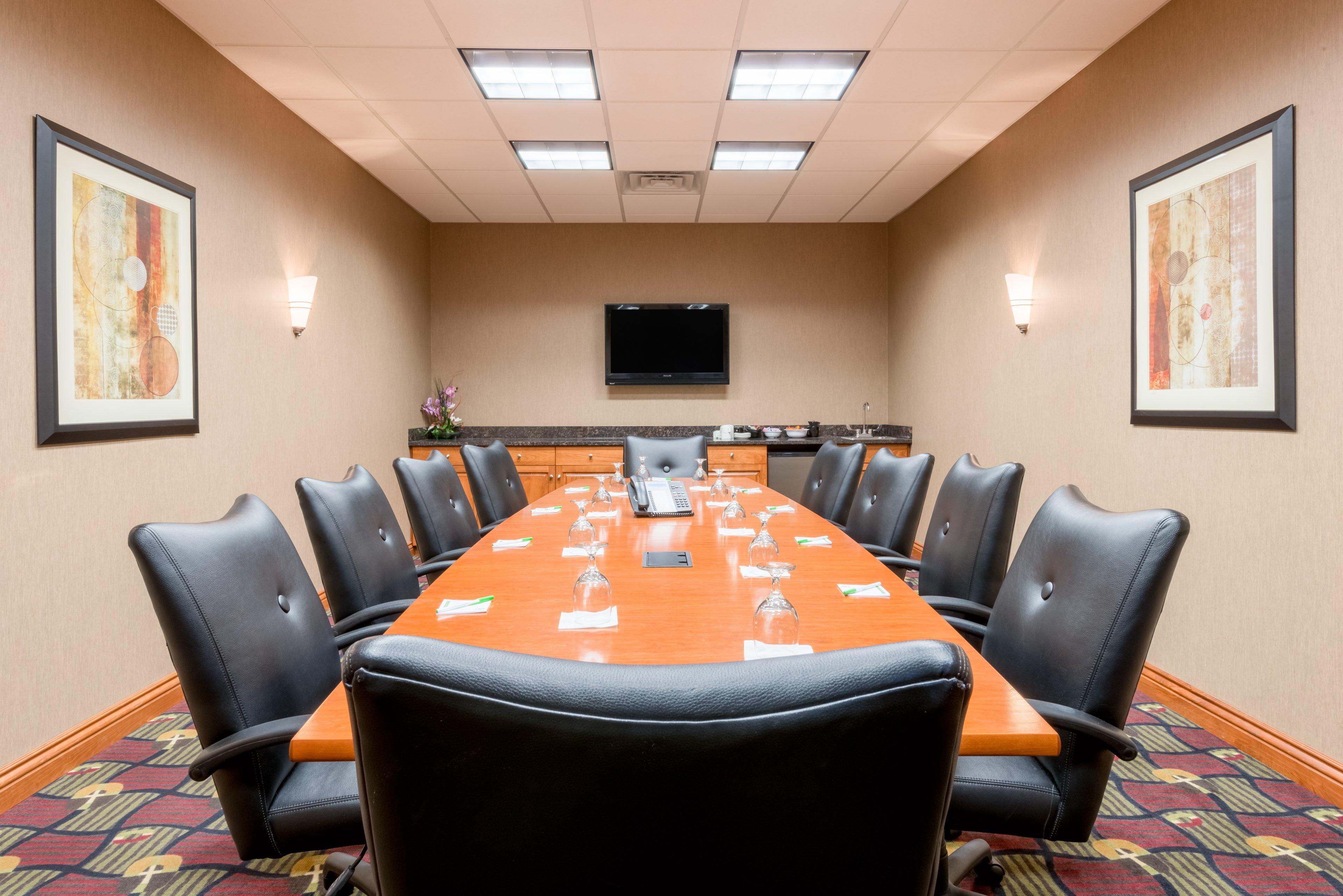 Holiday Inn Hotel & Suites Grand Junction-Airport By Ihg Exterior foto