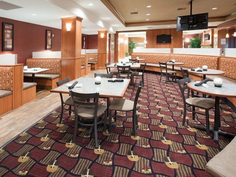 Holiday Inn Hotel & Suites Grand Junction-Airport By Ihg Exterior foto